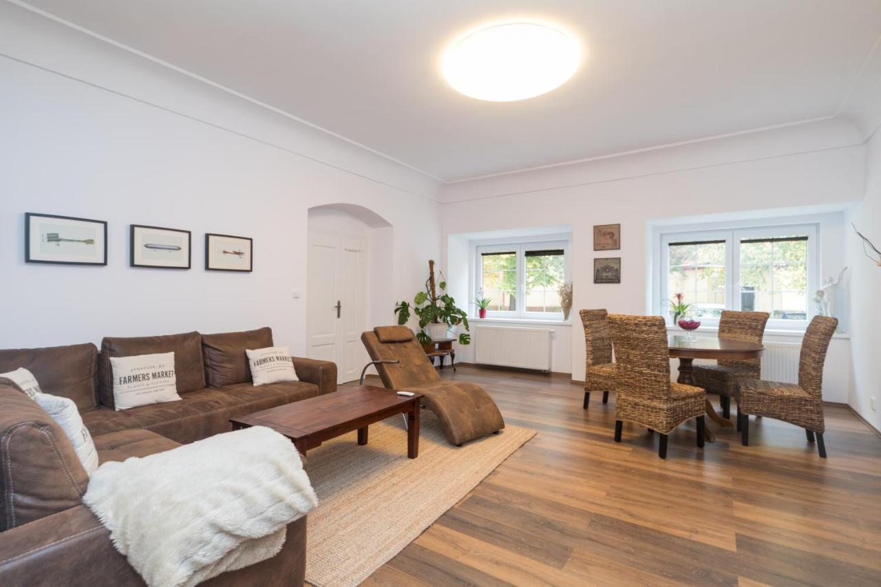 Budyne Apartment Ii. Budyne nad Ohri Zewnętrze zdjęcie