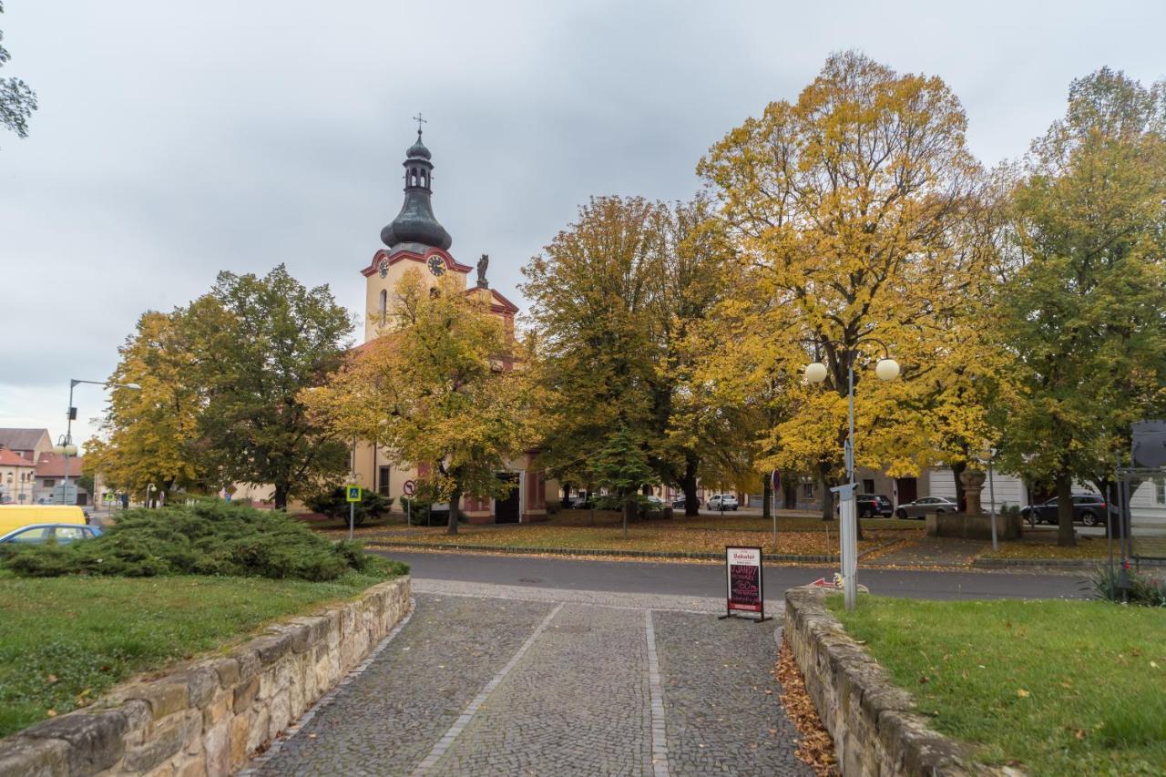 Budyne Apartment Ii. Budyne nad Ohri Zewnętrze zdjęcie